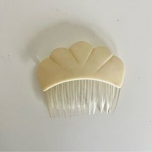 Vintage 70s 80s Plastic Elegant Cream Hair Comb Decor Collectible Cream